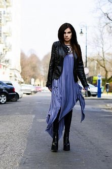 rasz-rush

Obecność Rasz w poprzednim zestawieniu sprowokowała `ludzi inaczej zadowolonych z życia`i otrzymaliśmy trzy maile, jeden lepszy od drugiego. Pierwszy krzyczał, że Ras...