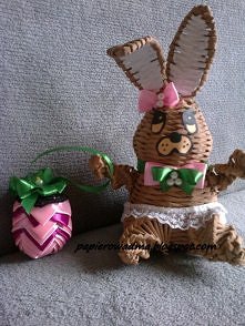 kolejny mały króliczek z papierowej wikliny.Kurs na moim blogu. Zapraszam:)