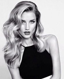 rosie huntington-whiteley.