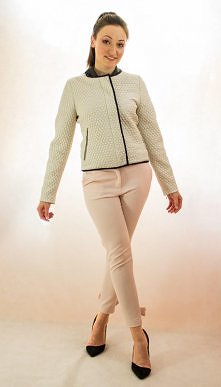 kurtka jasno beżowa
[treść usunięta]
sklep@[treść usunięta]