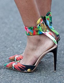 altuzarra