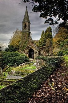 Overton Kościół, Walia