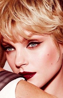 Jak malować oczy, by wydawały się WIĘKSZE?

Makijażowe triki na optycznie powiększenie!