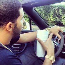DRAKE :*