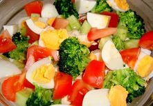 sałatka. Przepis po kliknieciu na zdj