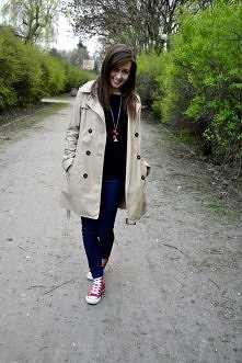 zapraszam na:
lifeandfashionstyle.blogspot.com