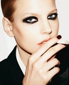 7 kroków do idealnego makijażu (Cel: niewidzialny podkład)