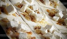 Wielkanocny placek z masą orzechową