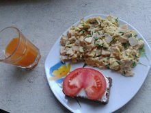 jak myślicie czy można jeść po treningu jajecznice albo wgl jajka w różniej postaci ? chociaż moim faworytem jest jajeczniczka z szynką i szczypiorkiem :D