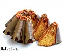 Babka z krówkami i advocatem

[po przepis kliknij w zdjęcie]