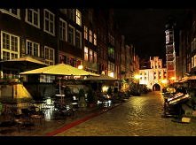 Gdańsk nocą.