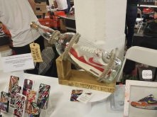 Kurde, jak oni go tam wsadzili ? :D