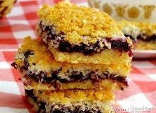 ciasteczka z kokosem i czarną porzeczką