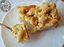"(Ra)barbarka"- ciasto maślane z rabarbarem i kruszonką