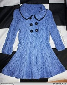 Płaszczyk na drutach dla ma...