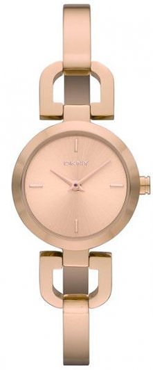 Kolor różowego złota jest w...