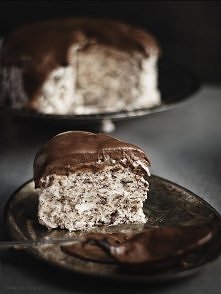 Meringata z polewą ganache