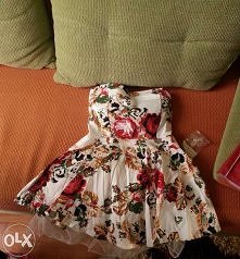 Mam do sprzedania sukienkę....