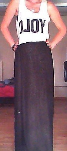 Wszystko kupione w SH :) za całość zapłaciłam ok 5 zł... Serio się opłaca :) i na lato jak znalazł :)