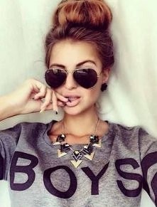 śliczna ;) i ten kok