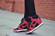 Lubie tego typu buty supr są ale zwykłe sneakers (nie na koturnie) też są fajne <3
