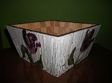 Ręcznie zdobione pudełeczko techniką decoupage :)