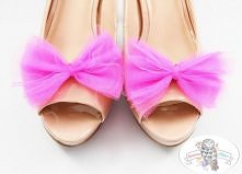 Klipsy do butów Ballerina's Bow fuksjowe na ślub!

Ten model ręcznie wykonanych klipsów do butów pochodzi z linii Wedding - niezwykle stylowej i szykownej kolekcji ślubnej....