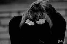 mogę uwierzyć w to jakie kłamstwa ludzie wymyślają na mój temat ale nie mogę zrozumieć jak ty mogłaś im uwierzyć , przecież mnie znasz nigdy nie zrobiłabym ci żadnego świństwa.....