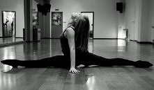 Czy tańcząc 0,5-1 h uda mi się trochę schudnąć? Tak sama w domu.