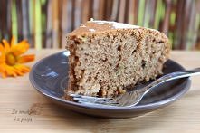 Cynamonowe ciasto cukiniowe bez cukru