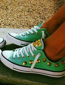 zielone trampki z dzetami 120zl Clothes Space sklep na facebooku