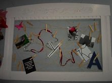 Pmysł na tablice z klamerkmi, która służy mi jako kreatywna ramka na zdjęcia znalazłam na zszywce. Pomyslałam, że ten konkurs jest super okazją na to żeby pokazać, że inspiracje...