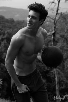 Aż miło na boisko iść. *-*