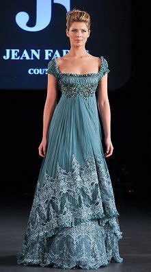 suknia wzorowana stylem angielskich sukien z lat 1800-1810