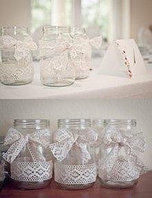 Mam fioła na punkcie wszelakich świeczek,a pomysł włożenia świeczki do słoika jeszcze bardziej mi się podoba :D