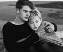 Now is god.... Tess i Adam<3