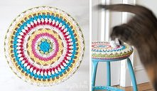 szydełkowy pokrowiec na stołek