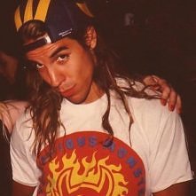 Red Hot Chili Peppers.
Chłopaki zakotwiczyli się w mojej głowie.

Anthony Kiedis <3