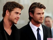 Liam Hemsworth VS Chris Hemsworth