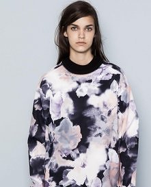 Moim zdaniem bluza super...
A wy co myślicie?