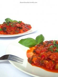 Leczo
thesmakmaker.tumblr.com