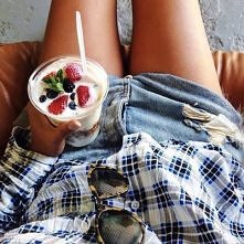 tęsknię za wakacjami ;/