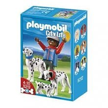 Playmobil 5212 - Playmobil Psy Rodzina Dalmatyńczyków dla dzieci od lat 4 zawiera: figurkę chłopca, 3 figurki psów dalmatyńczyków i frisbee. Chłopiec trzyma w rękach frisbee do ...