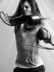 Propozycje treningów z ciężarkami w domu :)