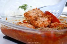 ŁOSOŚ w sosie paprykowo-pomidorowym