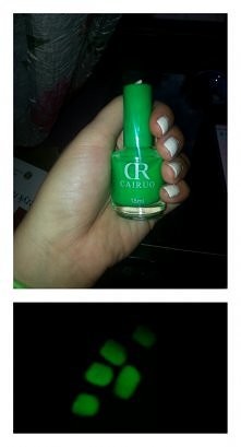 Poprzednio obiecałam dodać jaki jest to lakier :) Ja bardzo polecam