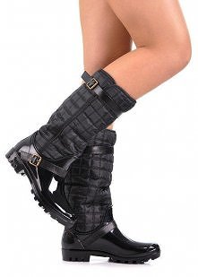 Pikowane kalosze. Więcej informacji szukaj po kliknięciu w duże zdjęcie.