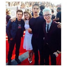Dylan Sprayberry, Holland Roden, Tyler Posey i Tyler Oakley