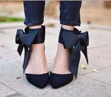 Cena: 200 zł
Rozmiary: 35-4...