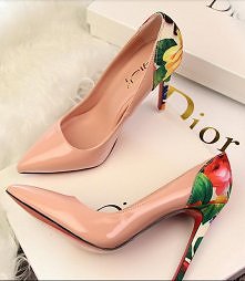 Cena: 210zł Rozmiary: 35-40